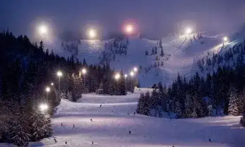Mt Hood Skibowl Night Skiing